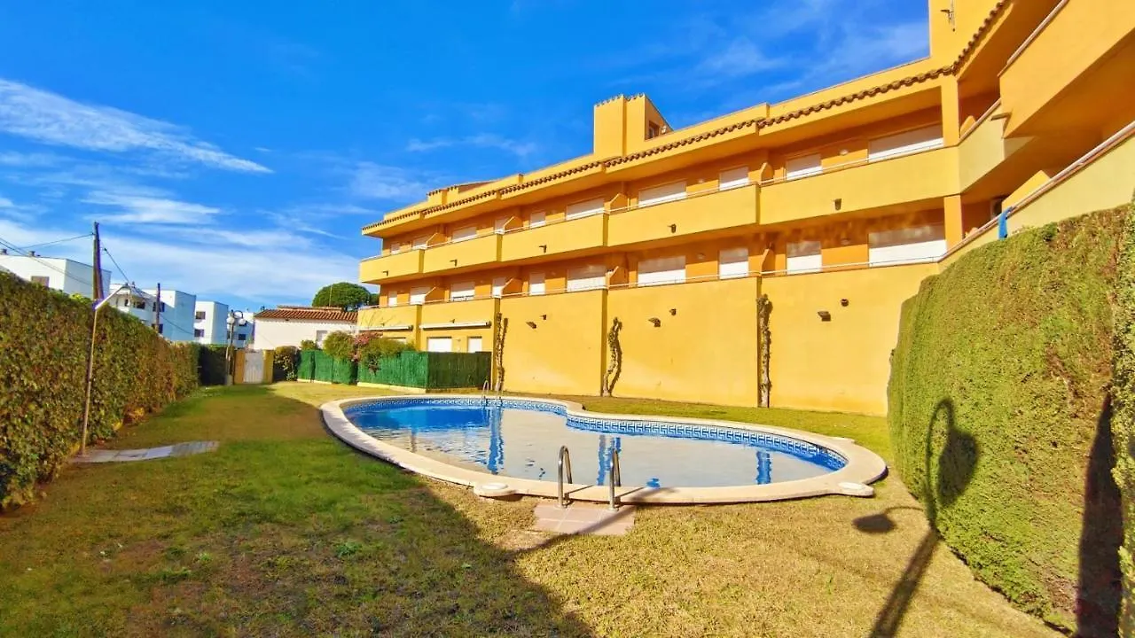 Vacay Villa Mateua, A Paso De Playa! L'Escala
