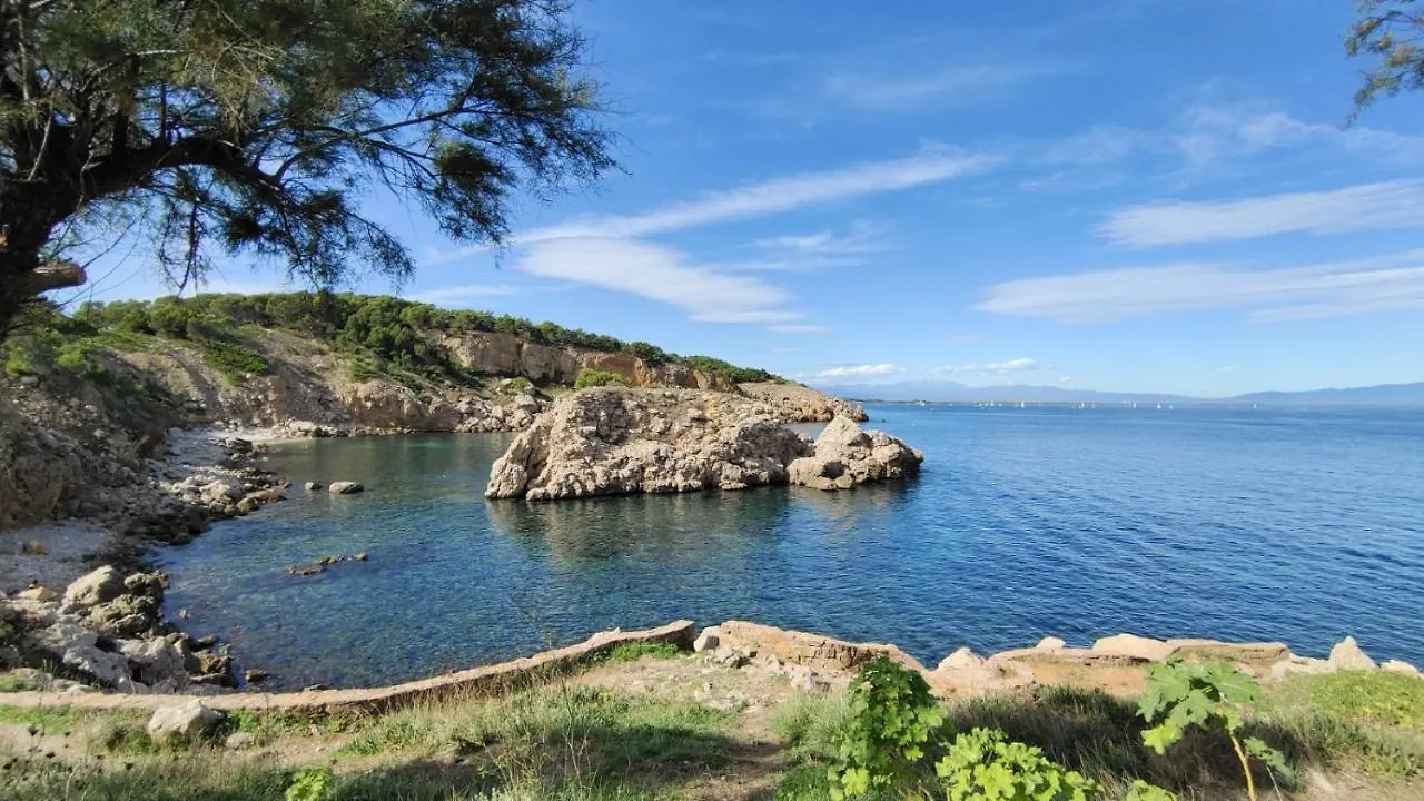 Vacay Villa Mateua, A Paso De Playa! L'Escala Spain